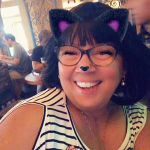 Meet your Posher, Lourdes